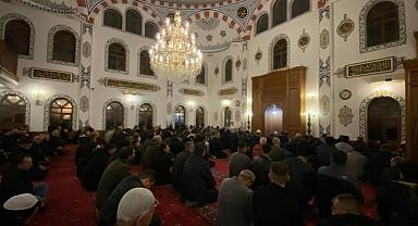Kadir Gecesi dualarla idrak edildi