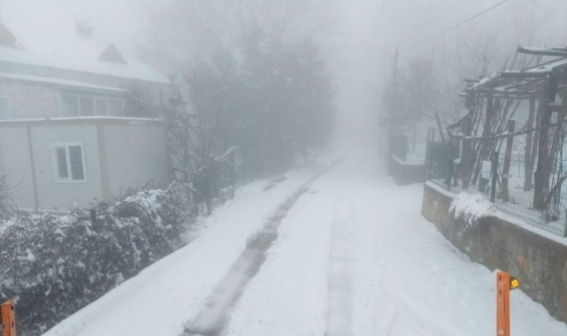 Osmangazi Belediyesi’nden Bayramda Karla Kesintisiz Mücadele