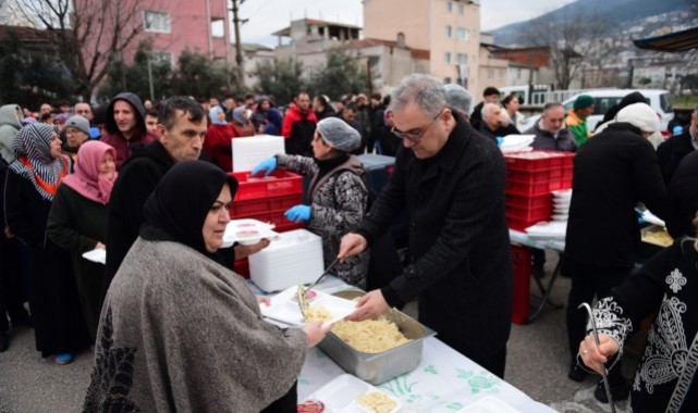 Osmangazi Belediyesi Ramazan Bereketini Sırameşeler’e Taşıdı