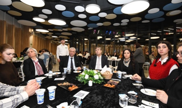 Osmangazi’de Gençlerle Birlikte Geleceğe Bakış