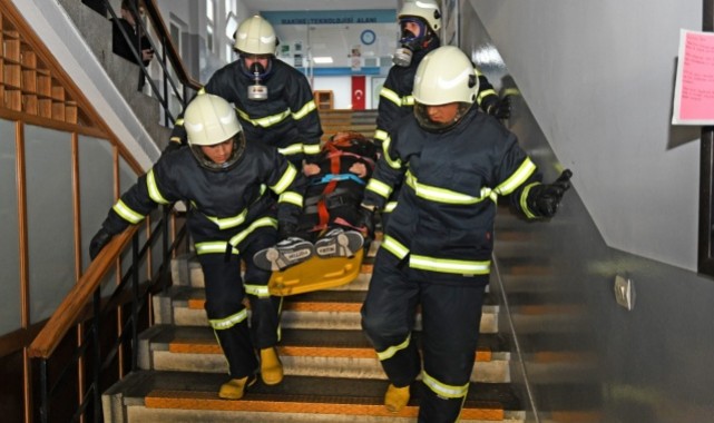 Osmangazi’de Gerçeğini Aratmayan Yangın Tatbikatı