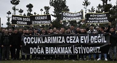 Planlanan cezaevine köylülerden tepki