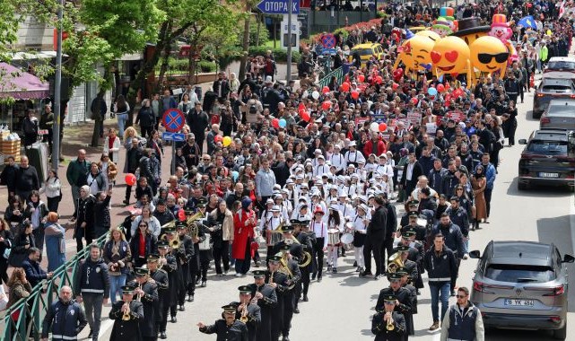 23 Nisan Bursa’da coşkuyla kutlandı