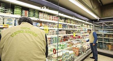 Bakanlık tek tek ifşa etti! Sağlığı tehdit eden tam 2 bin 345 ürün