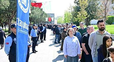 Bursa’da bu kuyruğun sonu yok!