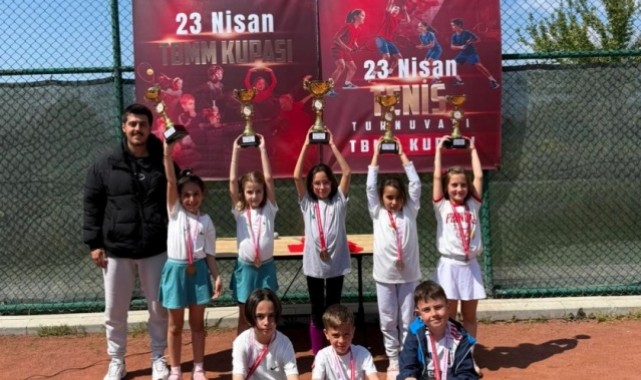 Osmangazili Raketler 23 Nisan Kupası’nda Parladı