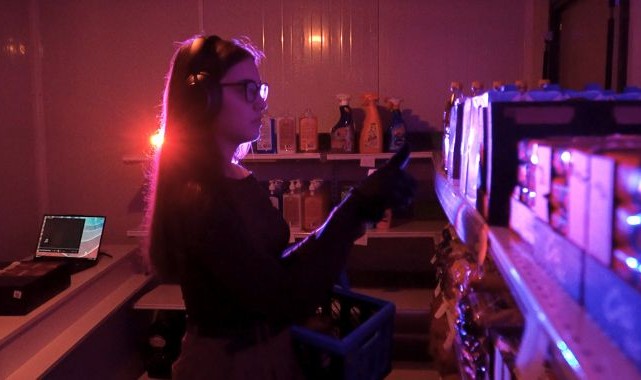 Otizmin zorluklarını yaşayarak öğrendiler