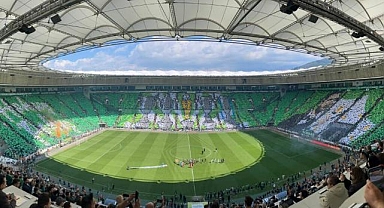 Tribünler Konuştu: Bursa'da Koreografi Dersi