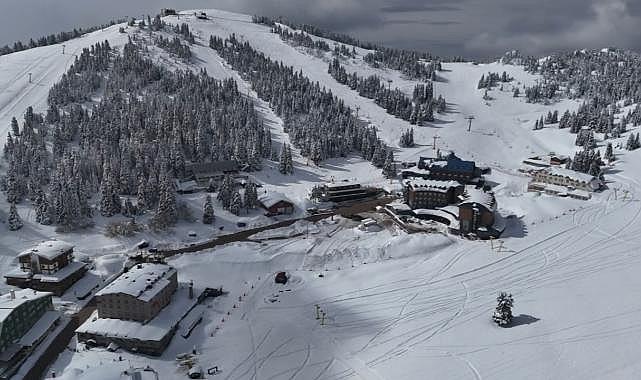 Uludağ’da nisanda 2 metre kar