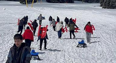 Uludağ onlara kaldı: Kar var, tatilci yok