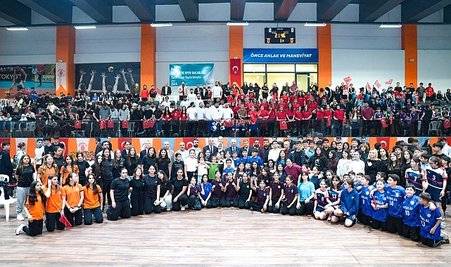 18'inci Geleneksel Spor Oyunları düzenlenen törenle sona erdi