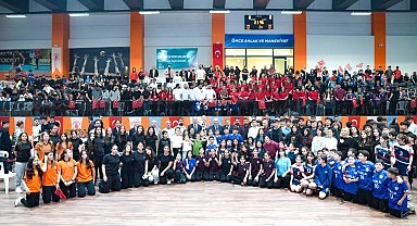 18'inci Geleneksel Spor Oyunları düzenlenen törenle sona erdi