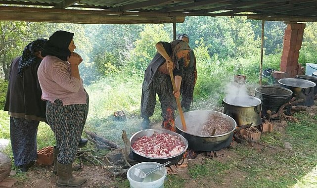 208 yıllık 'Olcak Dede' geleneği; dualar edildi, kurbanlar kesildi