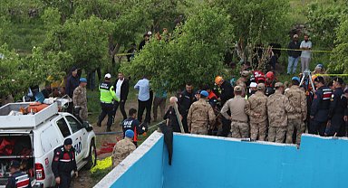 3 kişinin öldüğü, 1 kişinin hastanede tedaviye alındığı kuyu faciasında komşuları son anda kurtulmuş