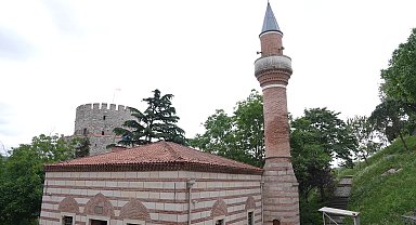 AK Parti İstanbul İl Başkanlığı, Fetih'in 573'üncü yıl dönümünü Rumeli Hisarı'nda kutladı