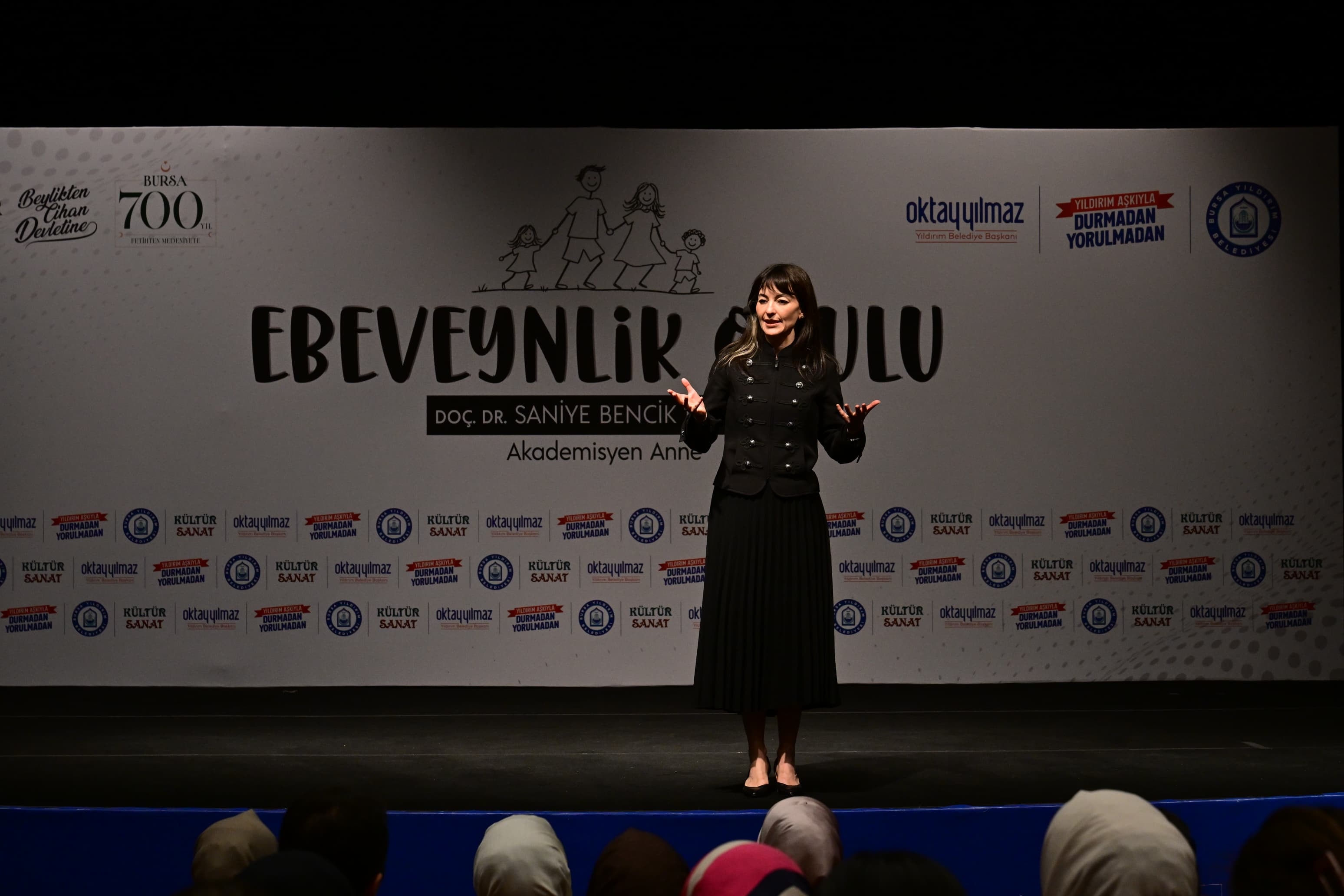 ‘akademisyen anne yıldırımlılarla buluştu’