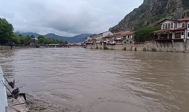 Amasya'da eğitime 1 gün ara verildi