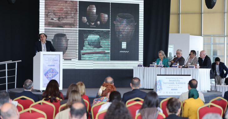 Anadolu’nun seramik kültürü Bursa’da konuşuldu