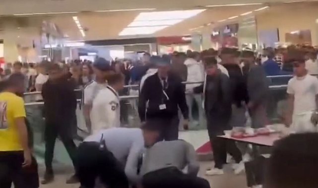 Ankara'da alışveriş merkezinde bıçaklı kavga: 2 yaralı