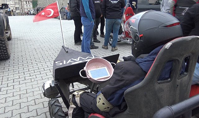 Artvin'de hurda malzemelerden üretilen araçlarla yarış heyecanı