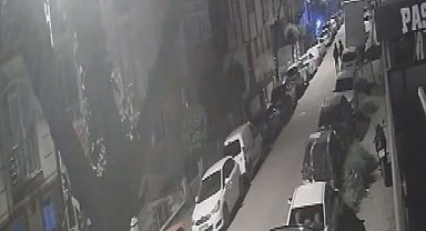 Avcılar'da motosiklet hırsızlığı kamerada
