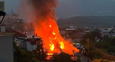 Aydın'da 2 katlı müstakil evde çıkan yangın söndürüldü
