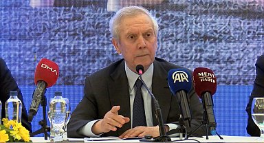 Aziz Yıldırım: Önceliğimiz iki santrfor almak