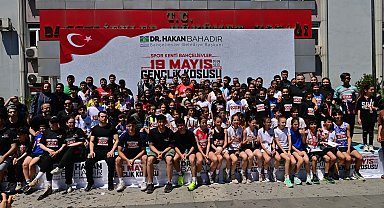 Bahçelievler'de '19 Mayıs Gençlik Koşusu' düzenledi