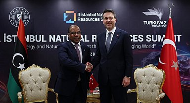 Bakan Alparslan Bayraktar, Libya Petrol ve Gaz Bakanı Abdülsadık ile görüştü