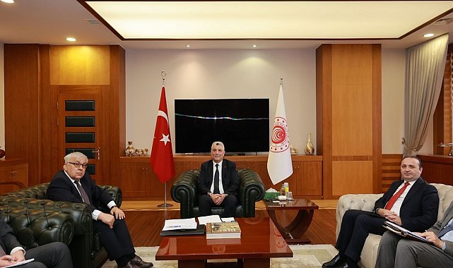 Bakan Bolat, Rusya ve İtalya büyükelçileri ile görüştü