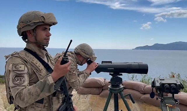 Bakan Çiftçi, güvenlik güçlerinin bayramını telsizden kutladı