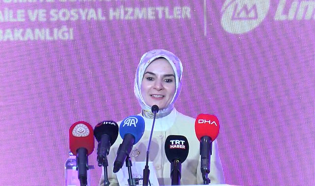 Bakan Göktaş: Kız çocuklarımızın mühendislik alanında daha görünür olmasını çok önemsiyoruz