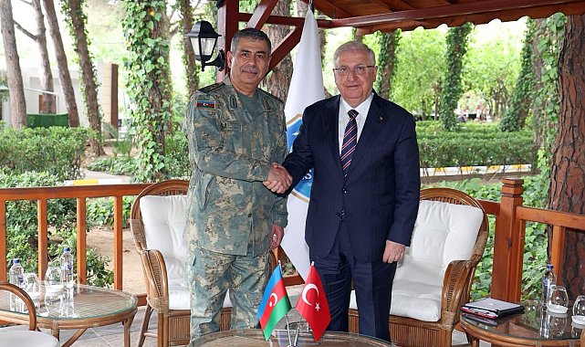 Bakan Güler, Azerbaycanlı mevkidaşı Hasanov ile görüştü