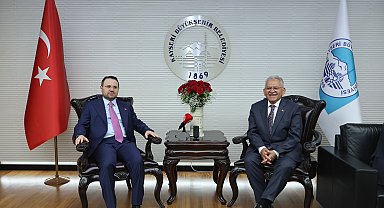 Bakan Gürlek: Sivil anayasa beklentisi artık zirveye ulaşmıştır
