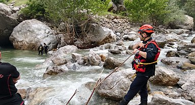Balık tutarken nehre düştü; arama çalışması başlatıldı
