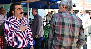 Başkan Yılmaz, esnaf ve vatandaşla bayramlaştı