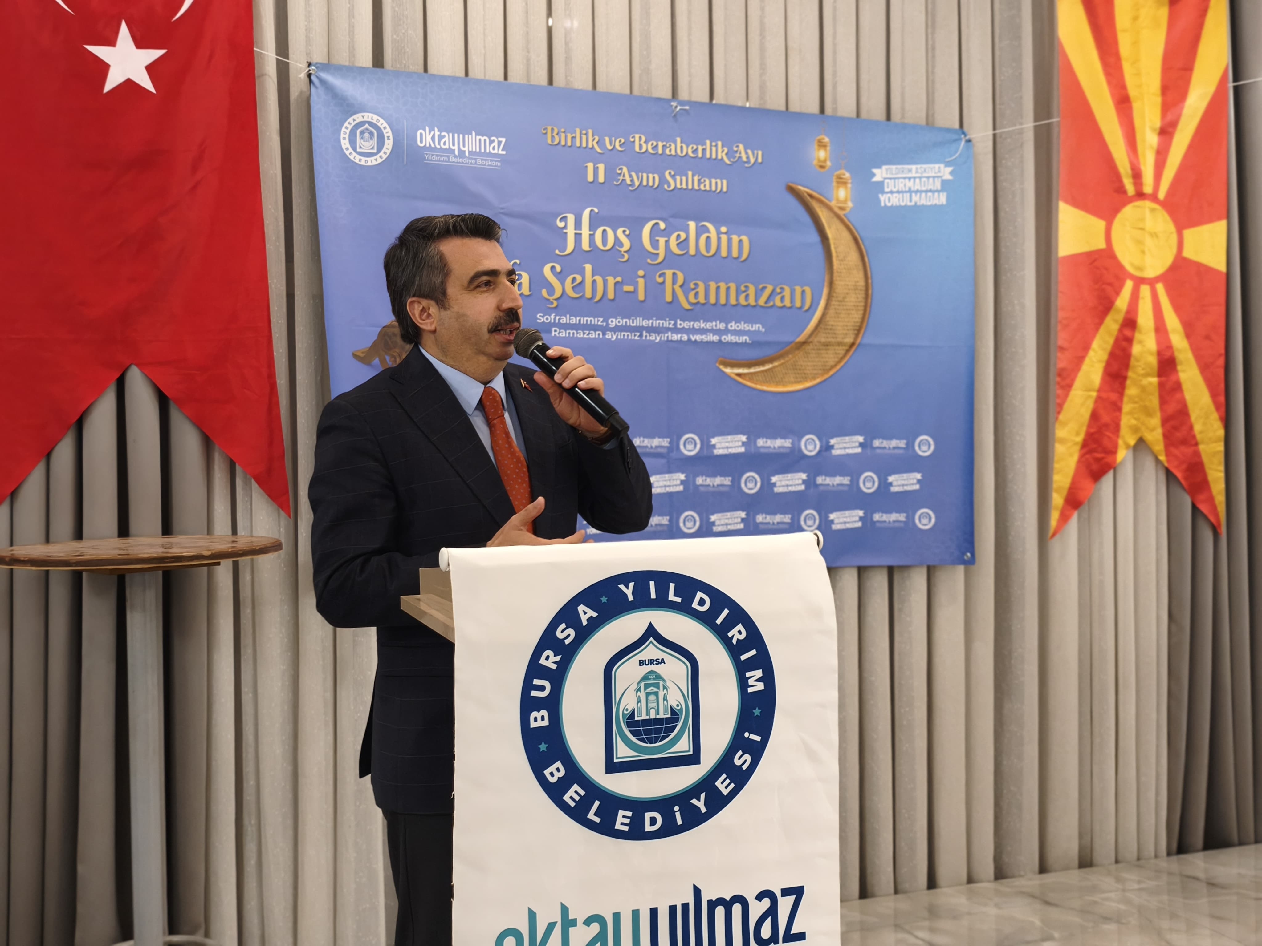 Başkan yılmaz evlad-ı fatihan ile kardeşlik sofrasında