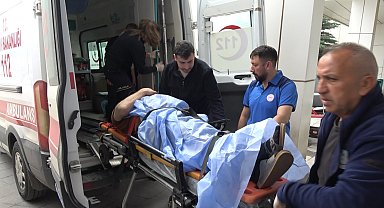 Bayram tatili yolunda kaza; 3'ü çocuk 5 yaralı