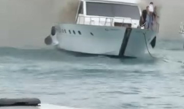 Bebek sahili açıklarında teknede yangın -1