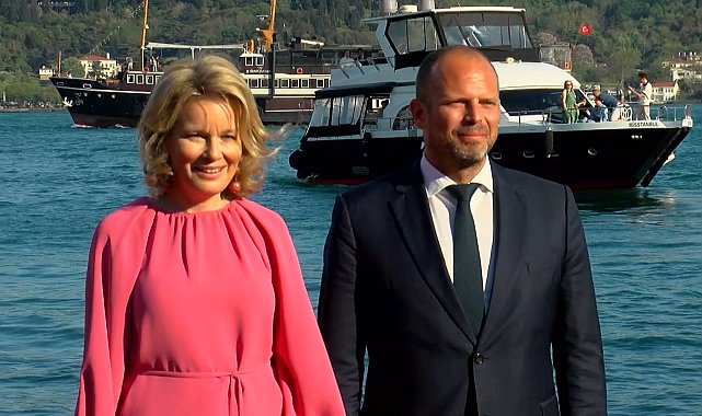 Belçika Kraliçesi Mathilde, Ortaköy'ü ziyaret etti
