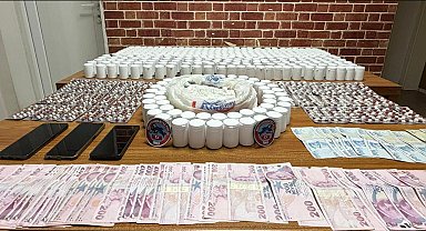 Beyoğlu'nda uyuşturucu operasyonu: 2 tutuklama