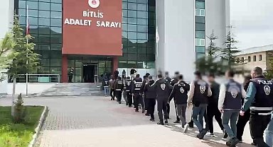 Bitlis merkezli 6 ilde yasa dışı bahis ve dolandırıcılık operasyonu: 15 tutuklama