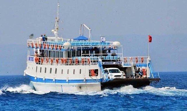 Bodrum'da feribota kuvvetli rüzgar engeli