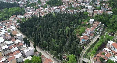 Bursa’da mezarlıklar bayrama hazır