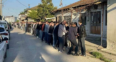 Bursa’daki bu kuyruğun sonu yok!