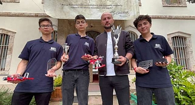 Bursa Erkek Lisesi öğrencileri Dünya 2’ncisi!