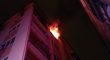 Bursa'da apartman dairesinde çıkan yangın söndürüldü