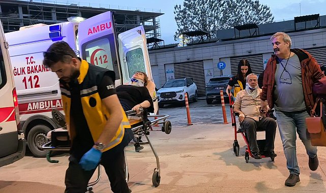 Bursa'da beton mikseri ile minibüs çarpıştı: 2 yaralı