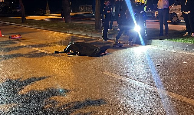 Bursa'da motosikletle refüje çarpıp savrulan sürücü öldü
