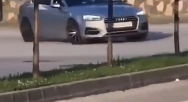 Bursa'da otomobiliyle drift atan sürücü kamerada